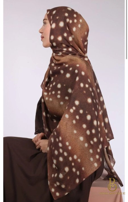 منقط كبير بني