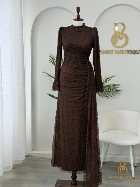 فستان ايلا دانتيل