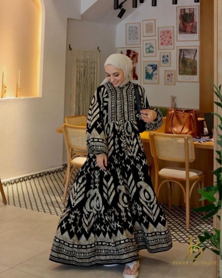 اسود مزخرف