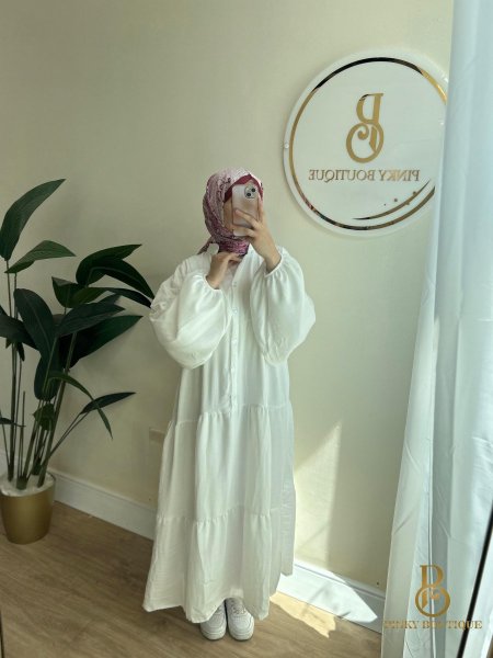 ابيض