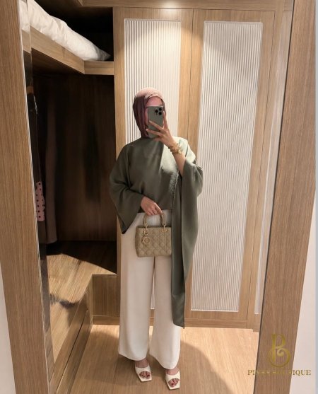 زيتي غامق