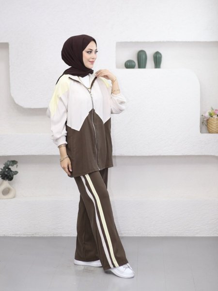 اصفر مع بيج وبني