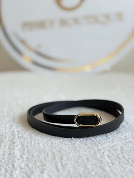 ذهبي اسود بيضاوي صغير