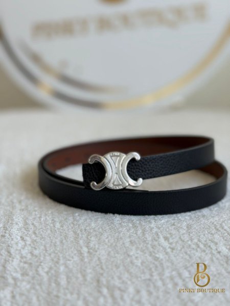 اسود راس فضي