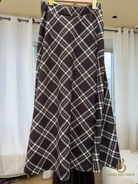 بني بيج مربع