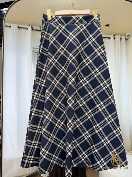 كحلي بيج مربع